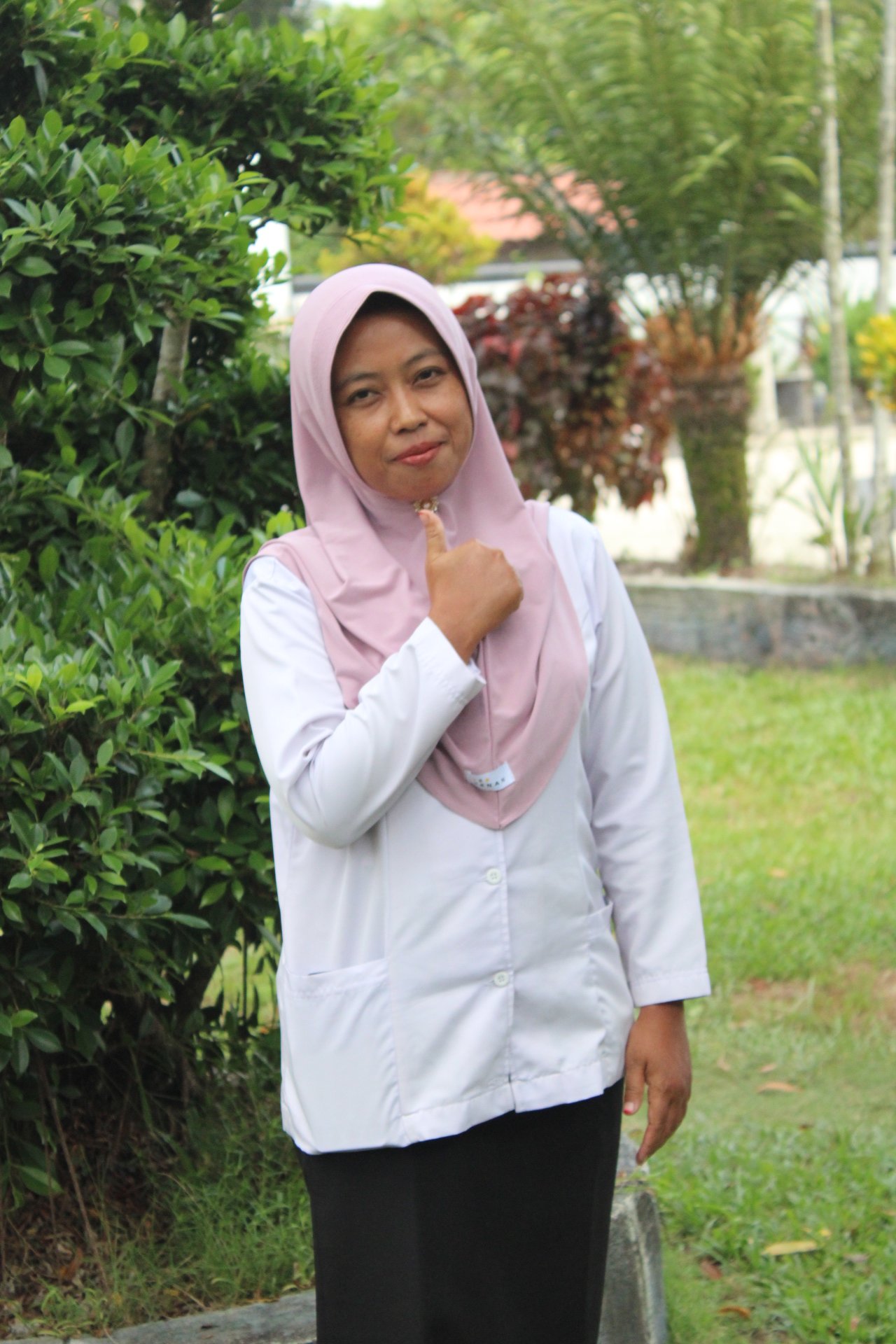RESTI ROFYANI, S.Pd